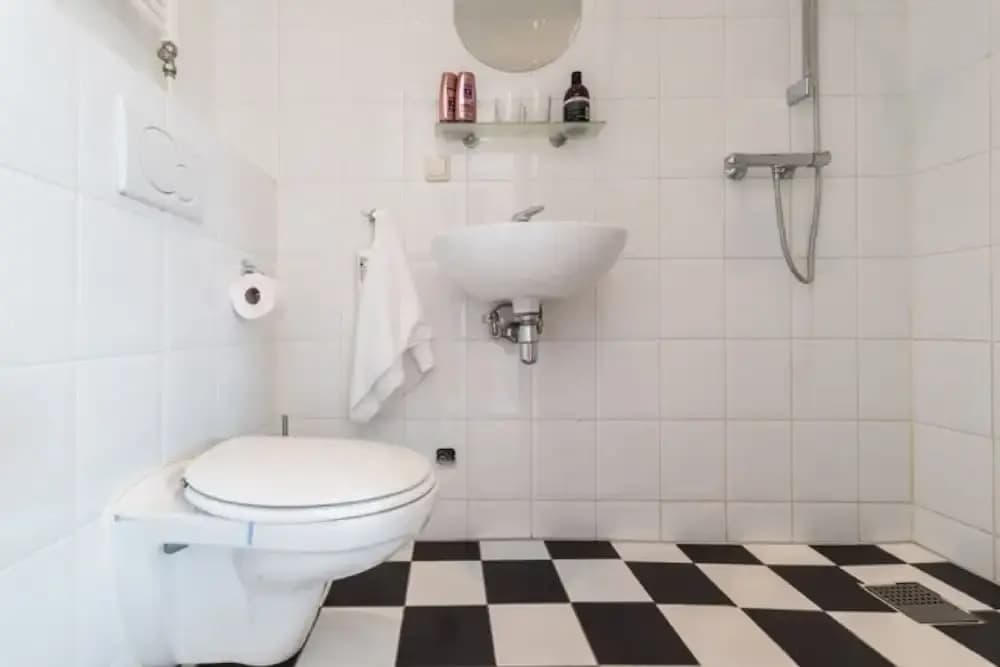 Boutique Canal House Suites - photo 8