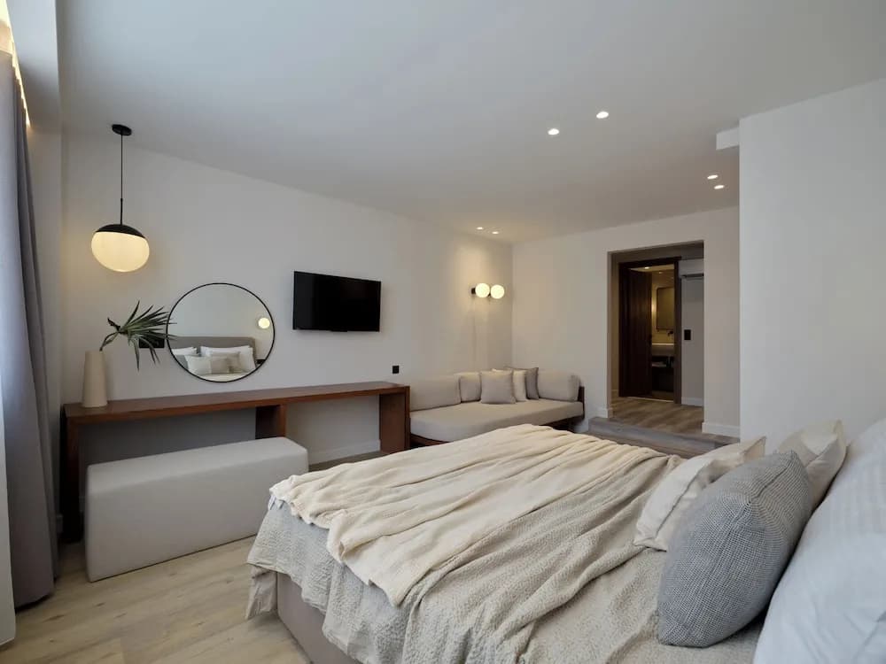 Haya Athens Loftie Suites - photo 5