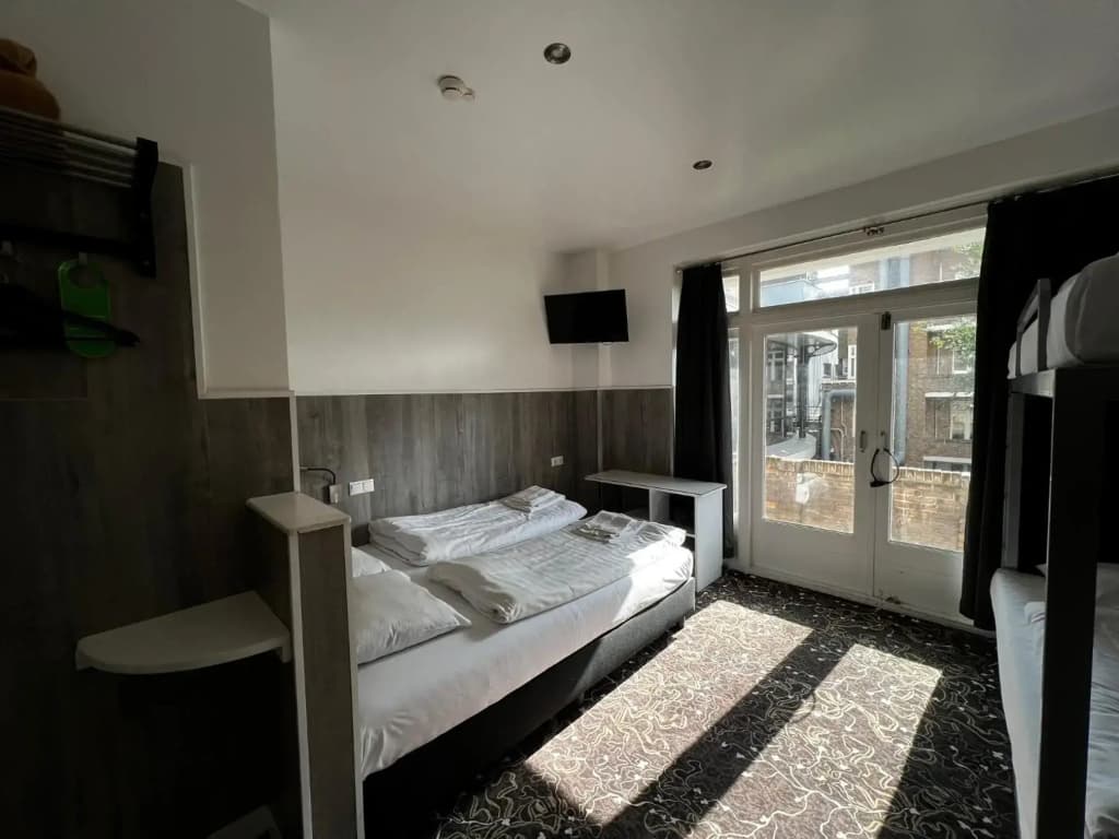 Trianon Hotel - photo 20