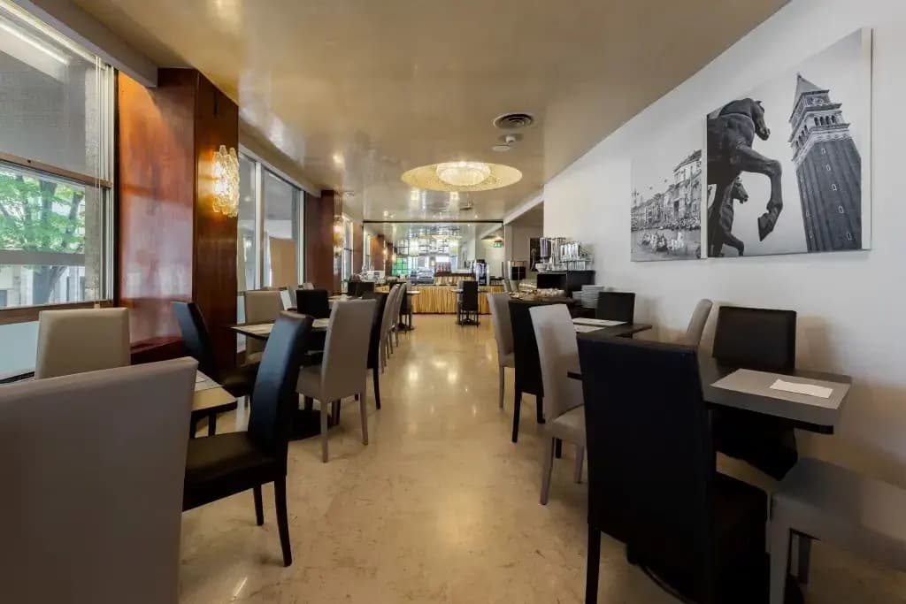 Hotel Ambasciatori  Delfino - photo 18