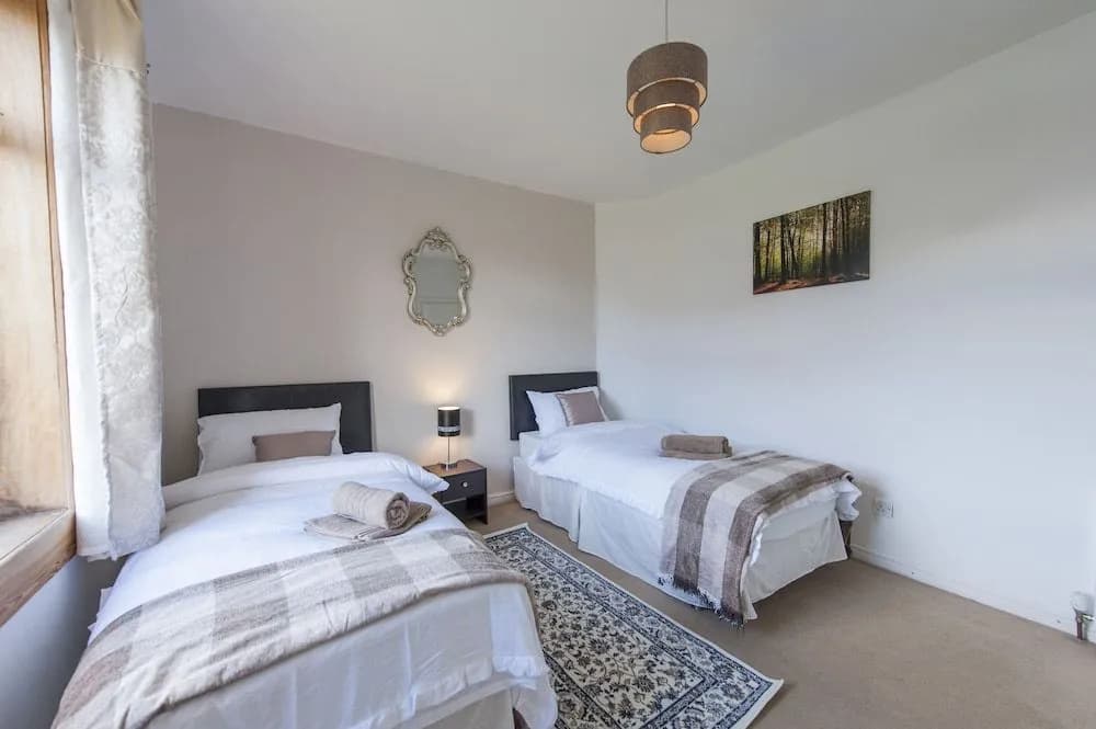 Montgomery Apartments - Stevensons - photo 3