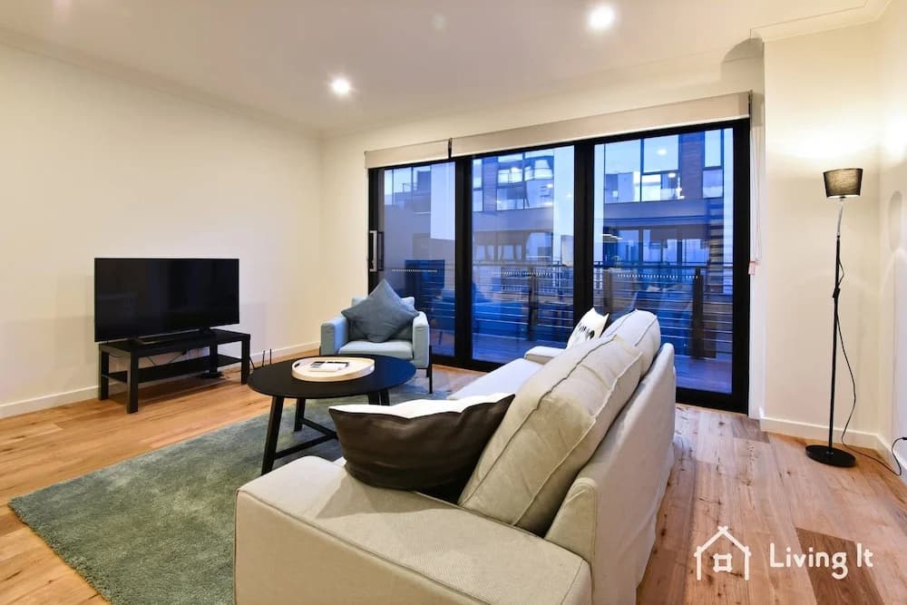 Tomkins Townhouse - main photo