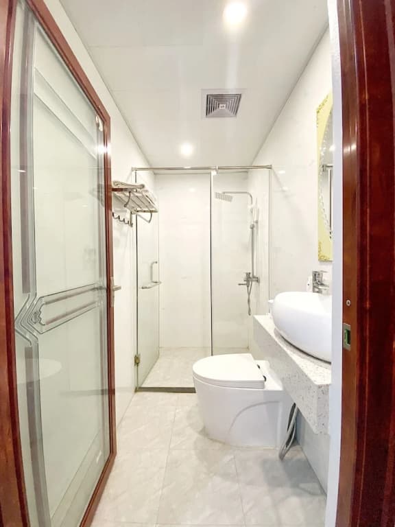 Emerald Halong Hotel - photo 8
