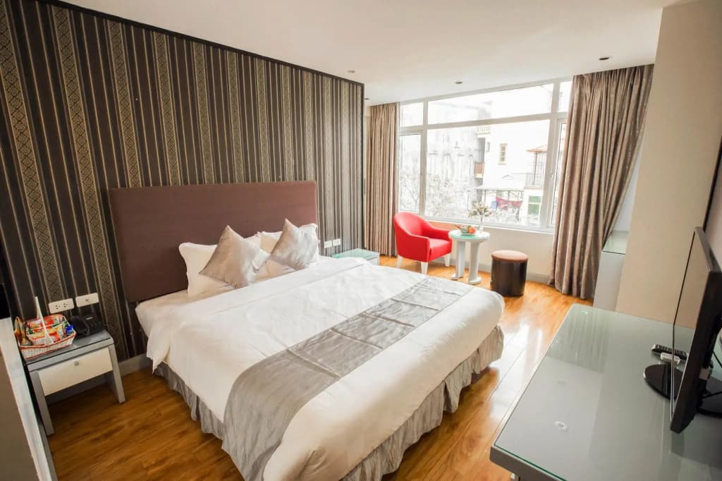 Riverside Boutique Hotel - photo 4