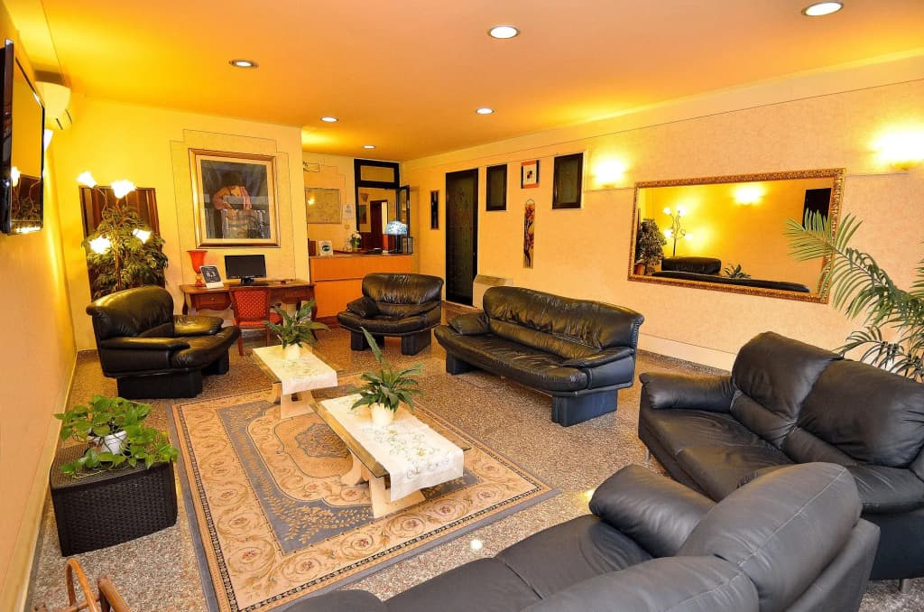 Hotel Amba Alagi - main photo