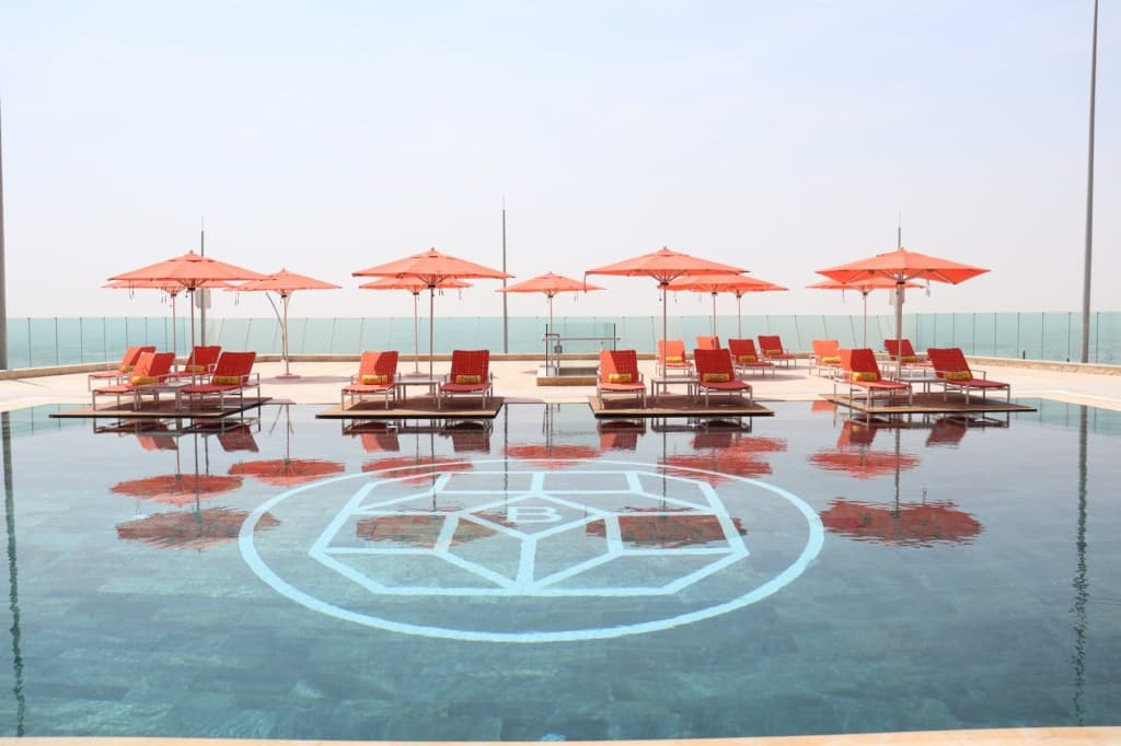 The Bentley Luxury Hotel and Suites - photo 16
