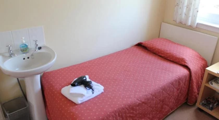 Marchfield Guest House - photo 33