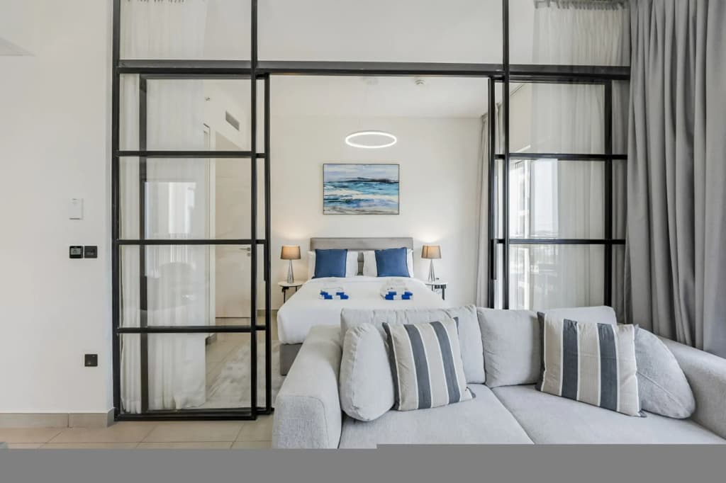 Luxury at Socio Dubai Hills 2 Beds Sleeps 4 - photo 4