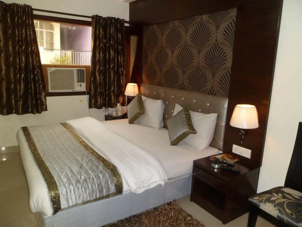 Hotel Arjun - photo 2