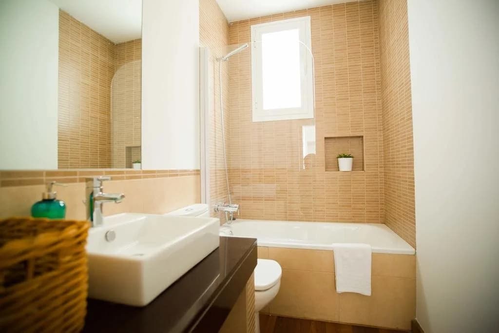 Plaza Mayor Flats - photo 9