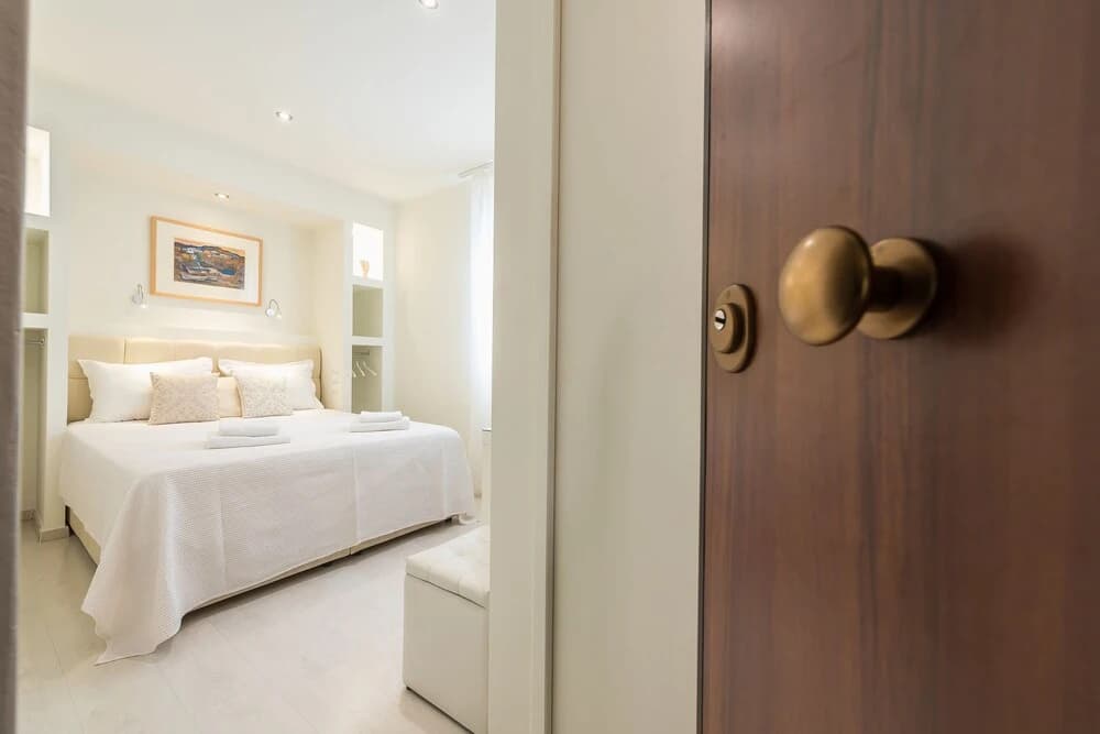 ALC Perikleous Rooms 4 - photo 4