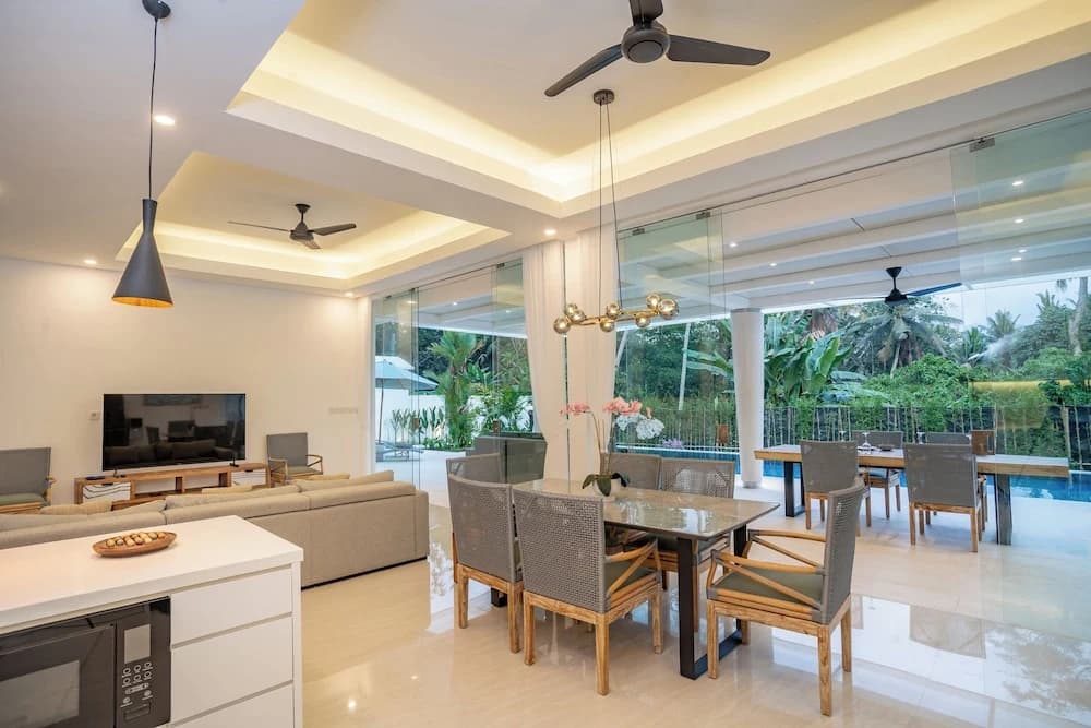 AR Villa Sayan - photo 18
