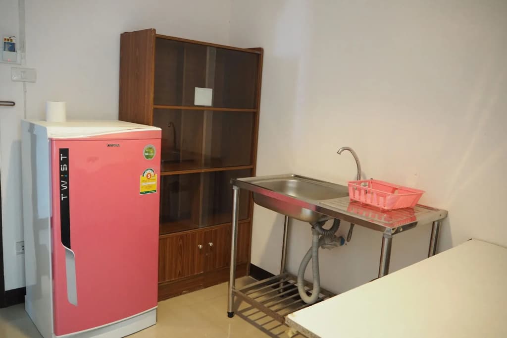 Wilai Guesthouse - photo 18