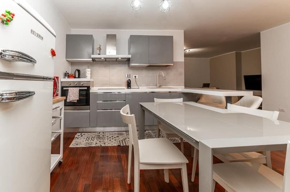 Elegant Penthouse - Metro Conca d'Oro - photo 10