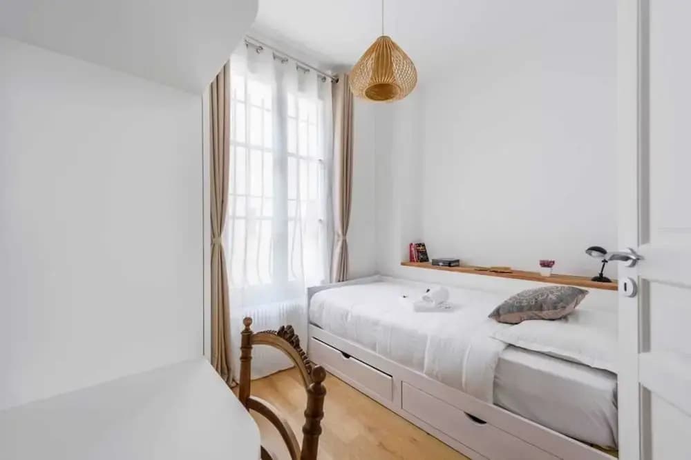Luxury 4-bdr Apartment Near Saint-germain-des-prés - photo 2