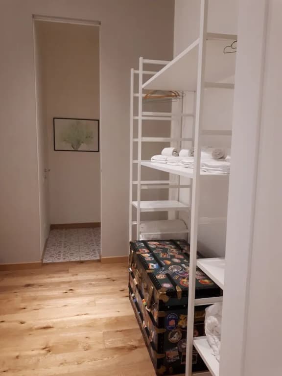 Revere 18 Apartment - photo 5