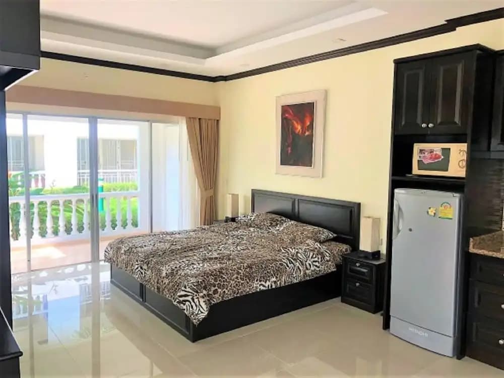 Large Ground Floor Studio at Baan Suan Lalana - photo 3