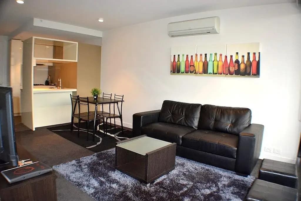 Royal Stays Apartments Melbourne CBD - photo 4