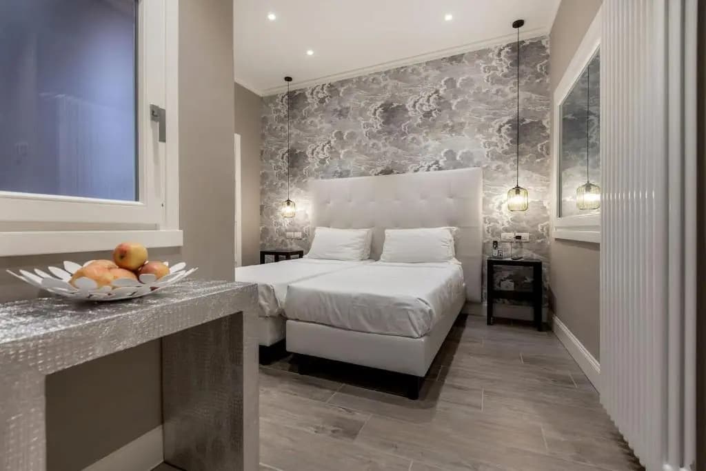 Bell Tower Studio Apartment - photo 5