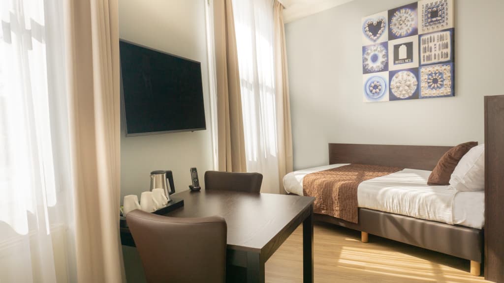 Hotel Nes Amsterdam - photo 6