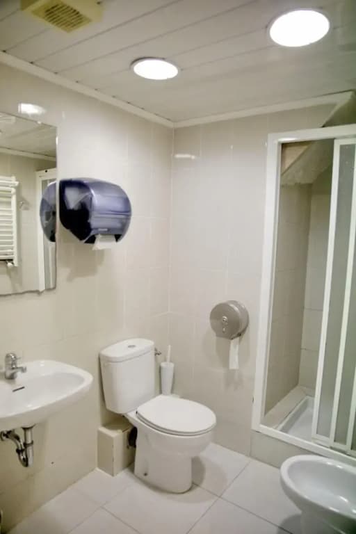 Hostal Apolo - photo 9