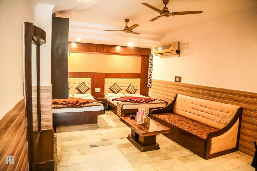Hotel Glow Inn - photo 14