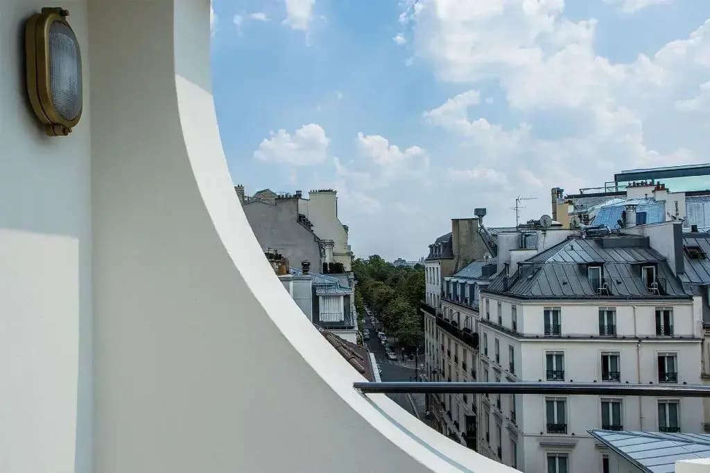 Hôtel du Rond-Point des Champs-Élysées - photo 1