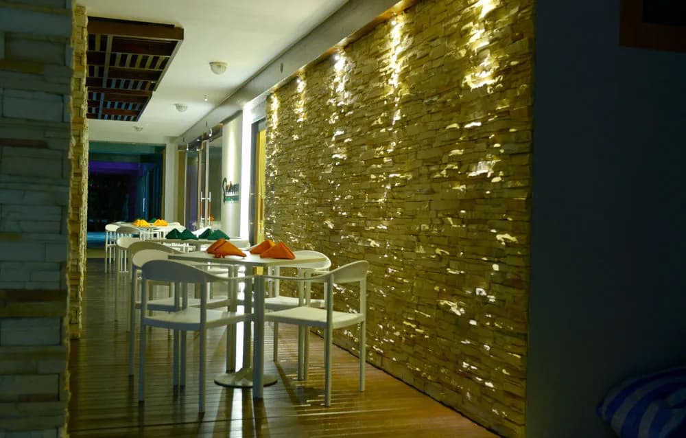 SeaHouse TopDeck Hotel Maldives - photo 7