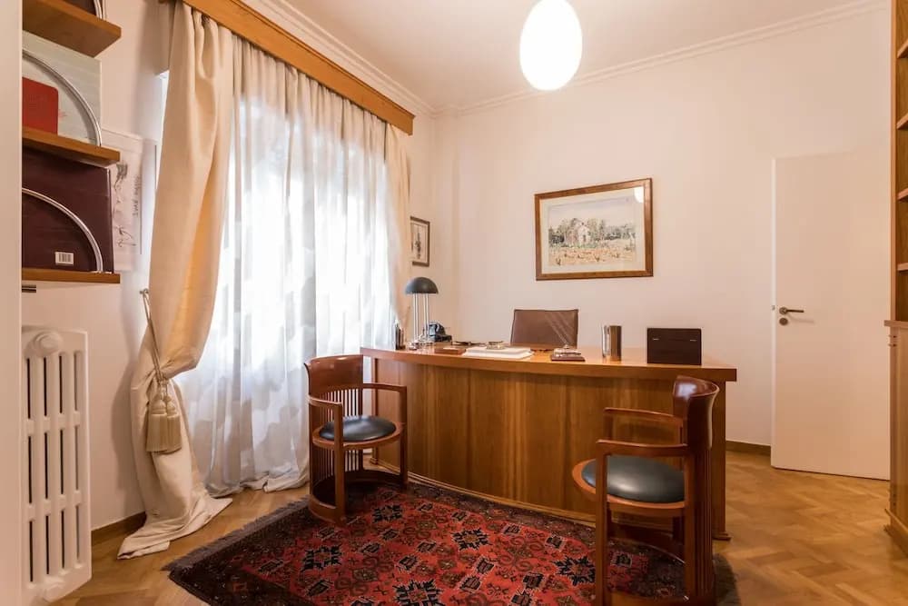 Elegant & Spacious 2bdr Flat - photo 6