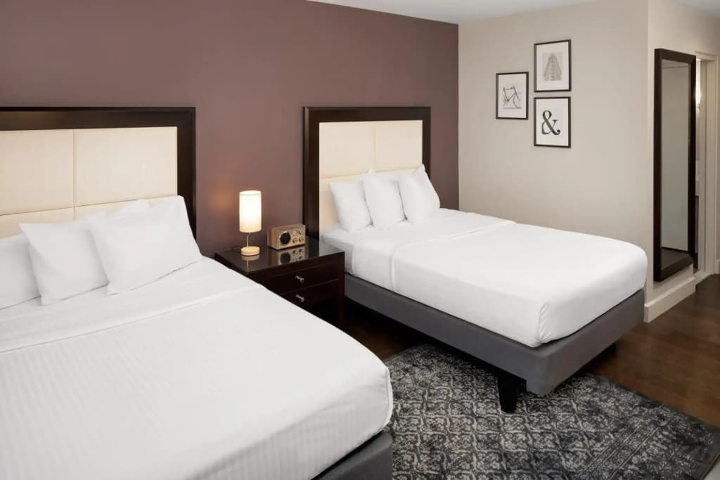 The Andrew Hotel - photo 30