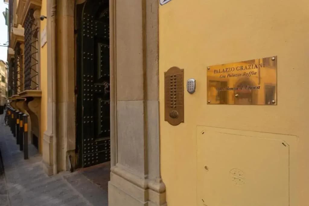 Palazzo Graziani - photo 1