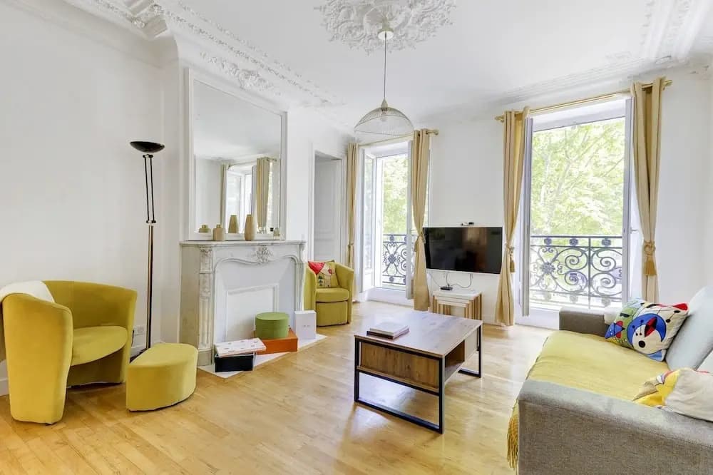 3BR Modern Escape by Champs-Élysées - photo 1