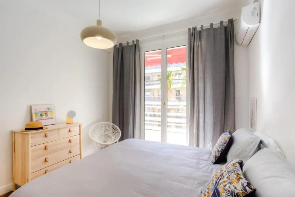 #29 Suite Gambetta AC Sea view 2 bedrooms 1min Walk to Promenade & Sea - photo 3