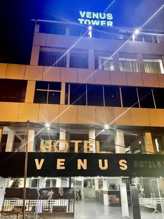 Venus Hotel - photo 10