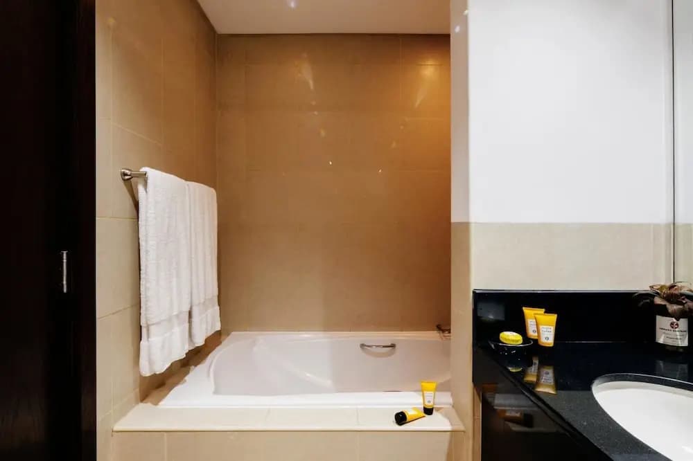 Fantastay Downtown Blvd 8 - photo 6