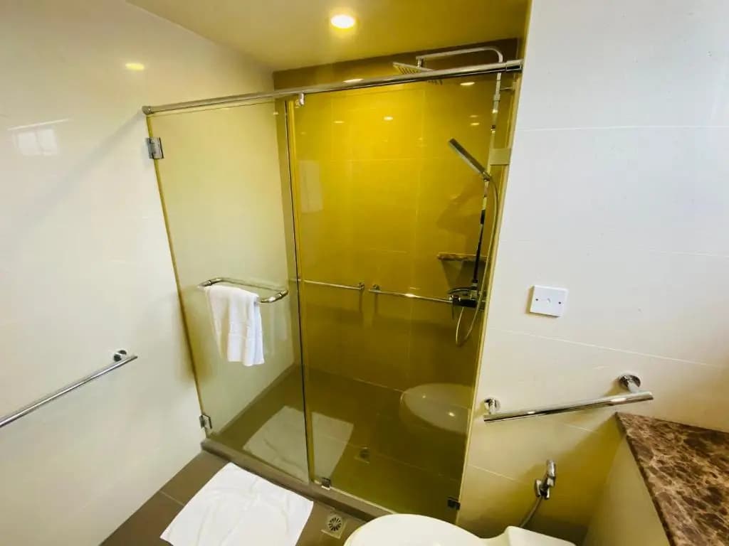 Mariner Hotel Labuan - photo 2