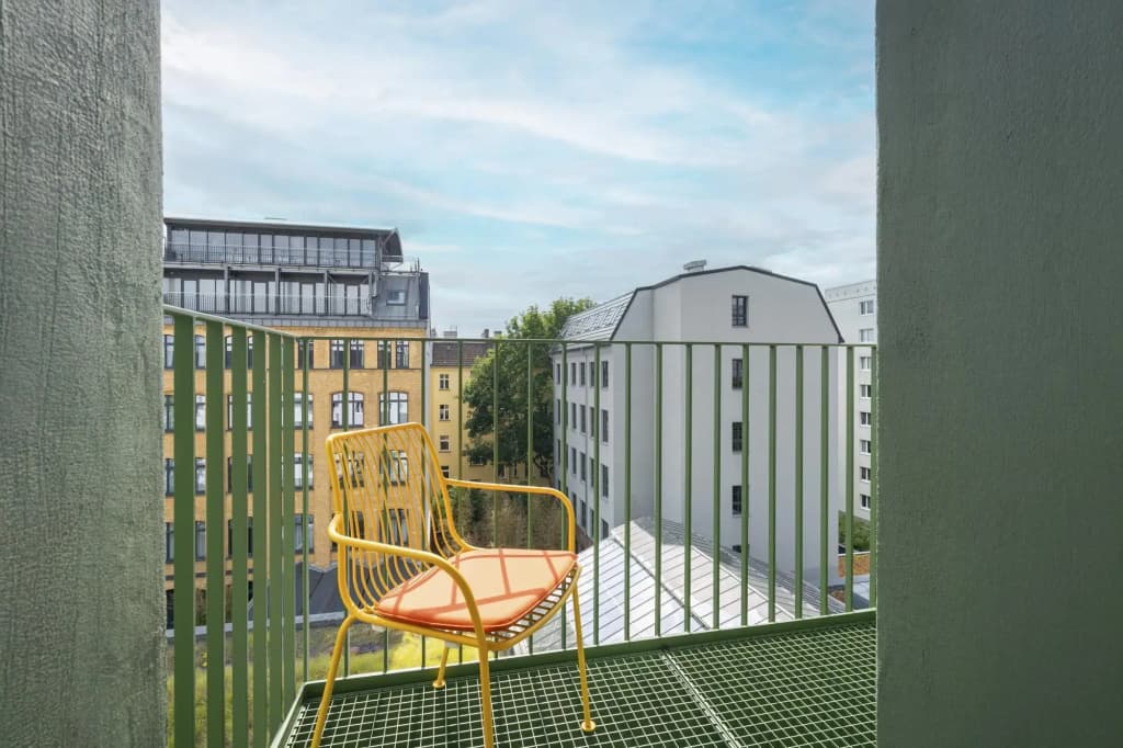 sly Berlin - photo 34