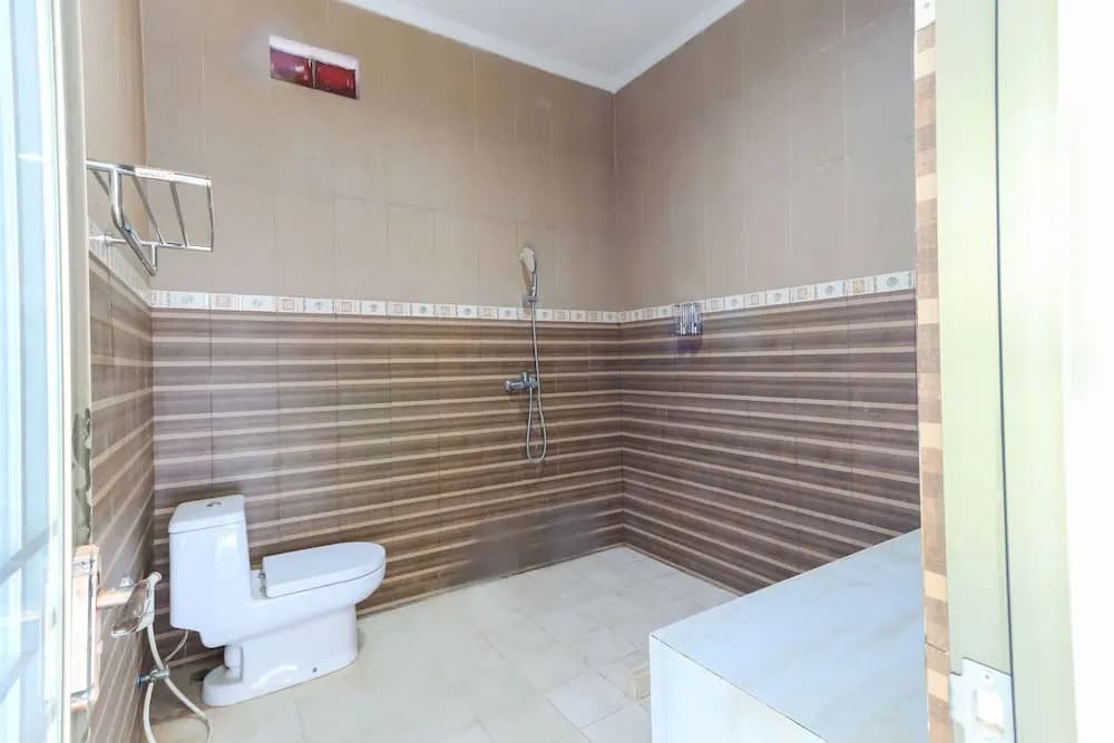 Lavender Hostel - photo 8