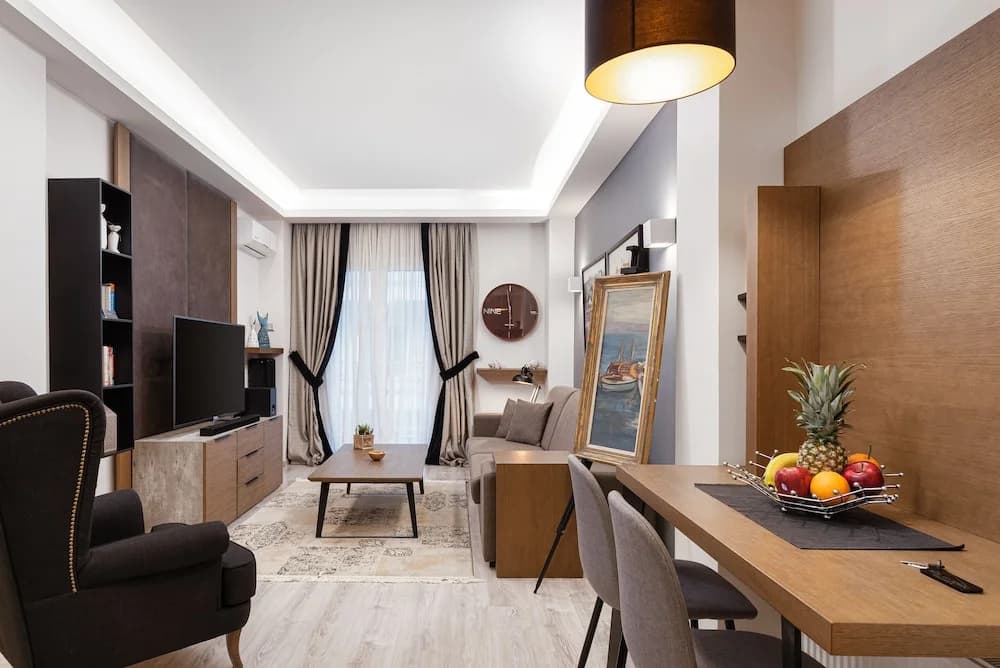 Acropolis Elegant Apartment - photo 5