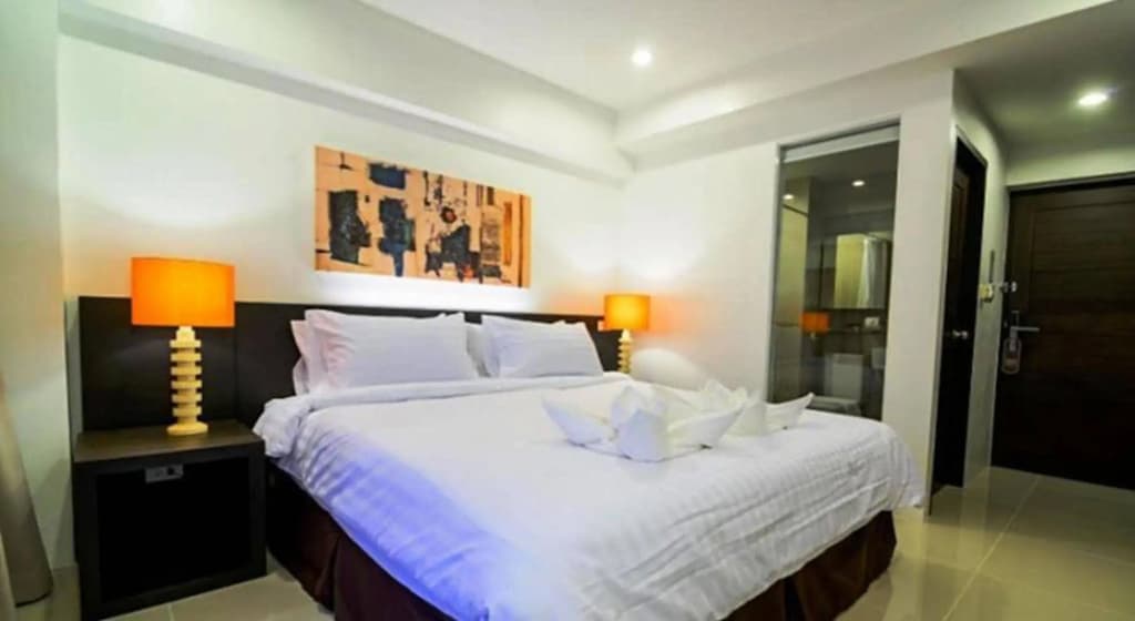 UMA Residence - photo 6