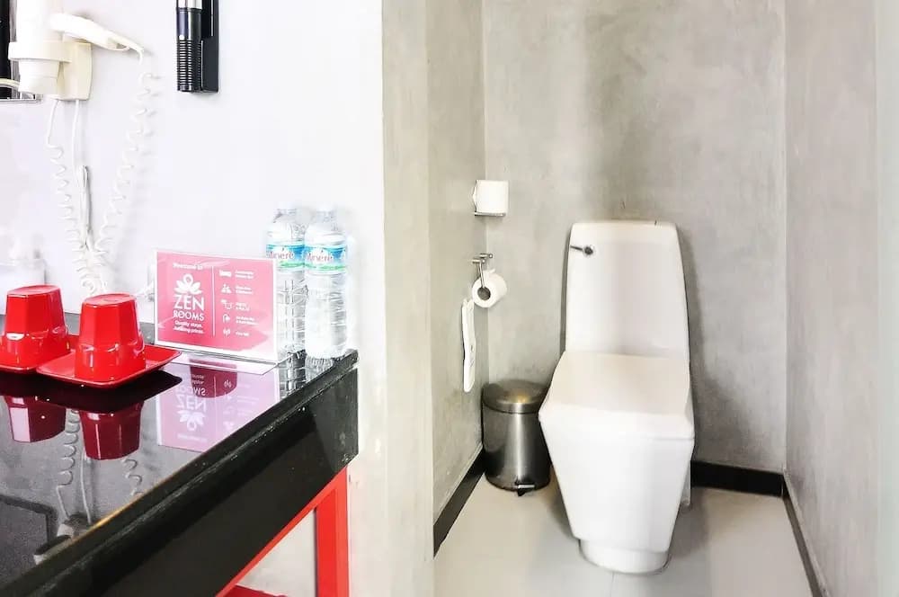 ZEN Hostel Decho Road - photo 8