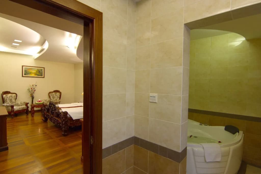 Pacific Hotel & Spa - photo 8