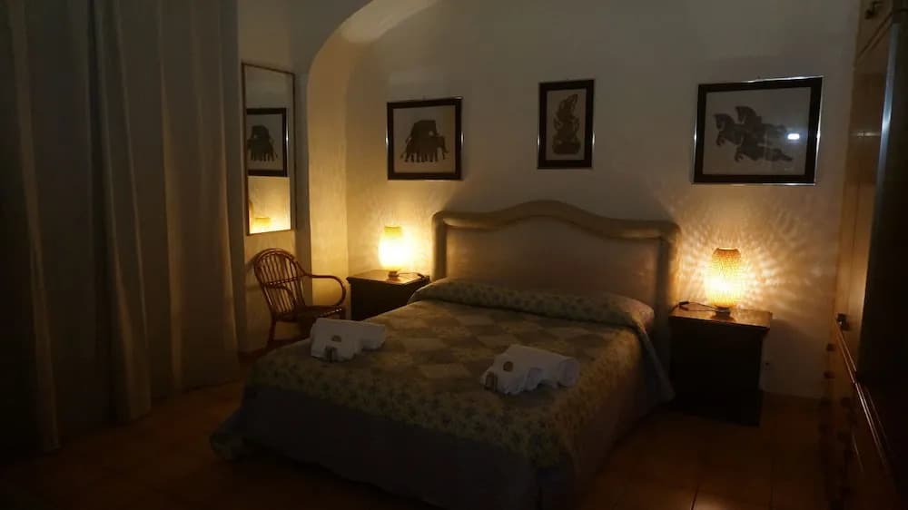 Victory House - photo 3
