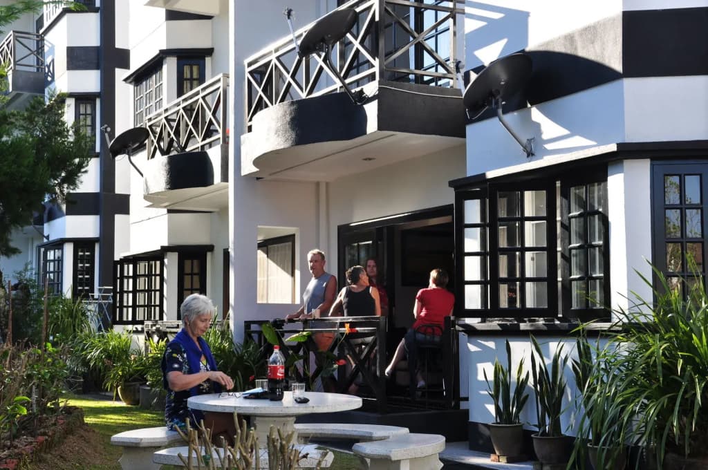 Gerard's Place Roomstay - photo 15