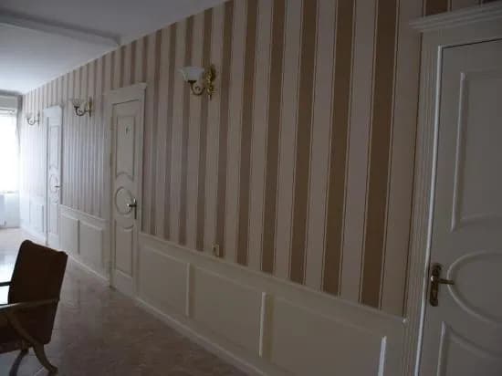 Crossway Hotel - photo 2