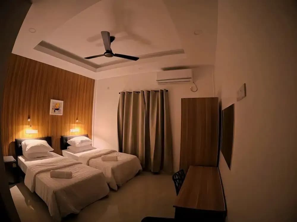 Holiday Villa - photo 1