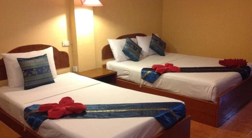 Coconut House Chaweng Hostel - photo 3