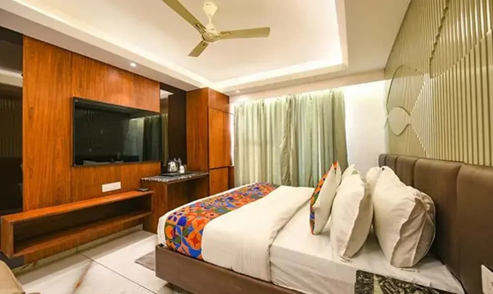 FabHotel Prime Dev Palace - photo 5
