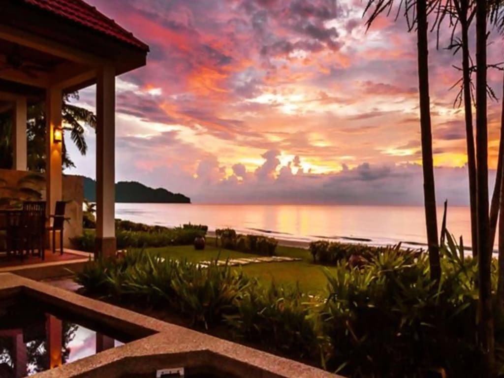 Borneo Beach Villa & Suite - photo 25