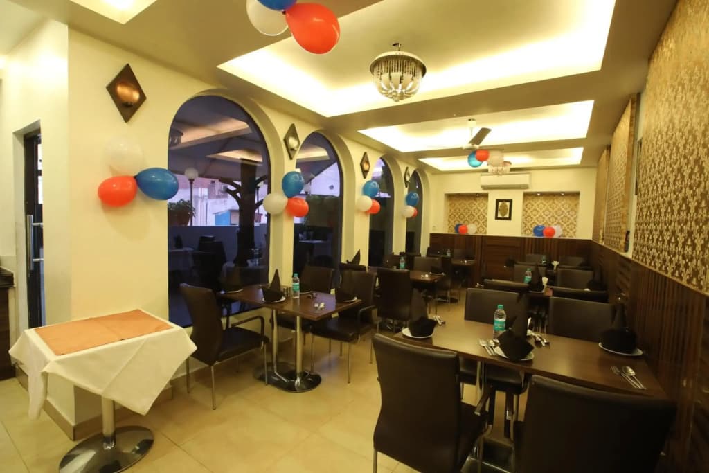 Hotel Surya International - photo 17